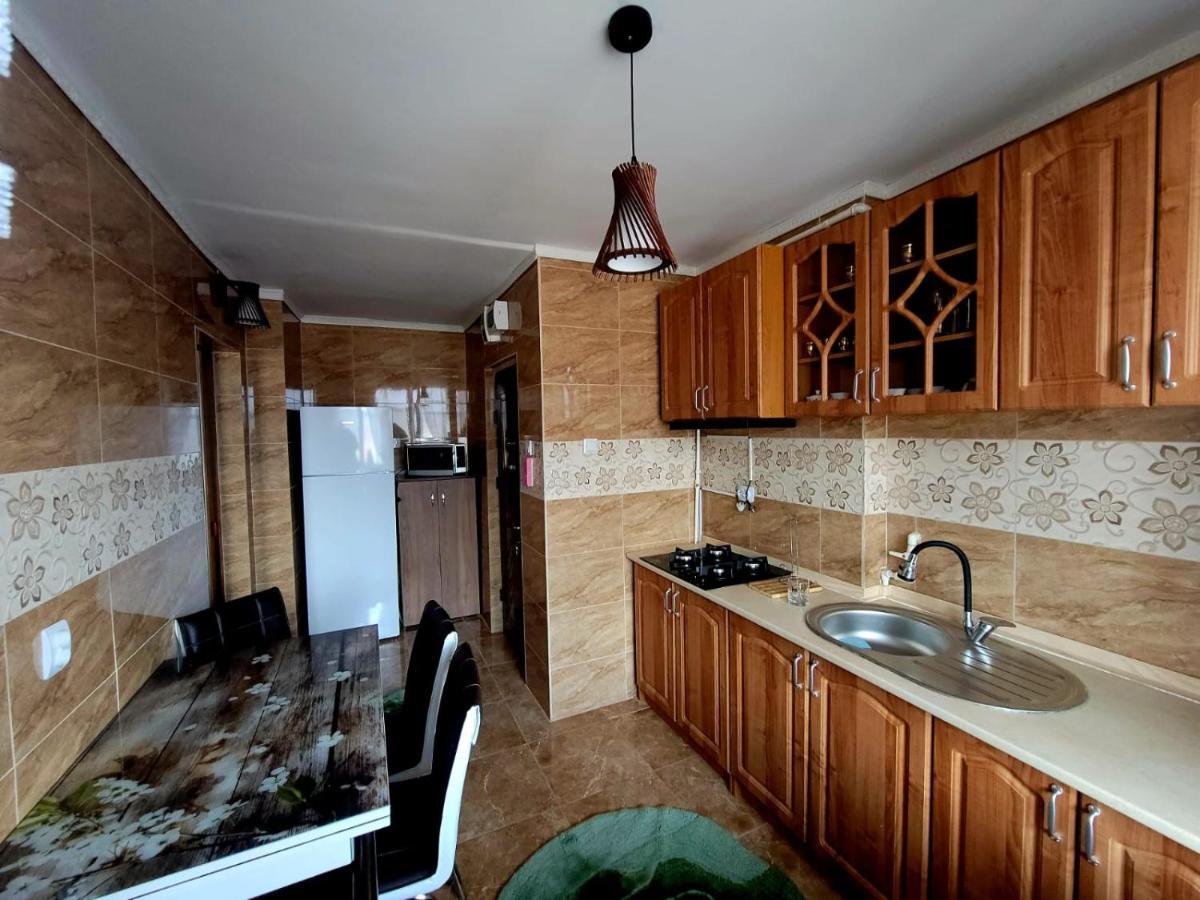Apartament Bia Lupeni  المظهر الخارجي الصورة