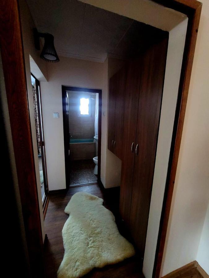 Apartament Bia Lupeni  المظهر الخارجي الصورة